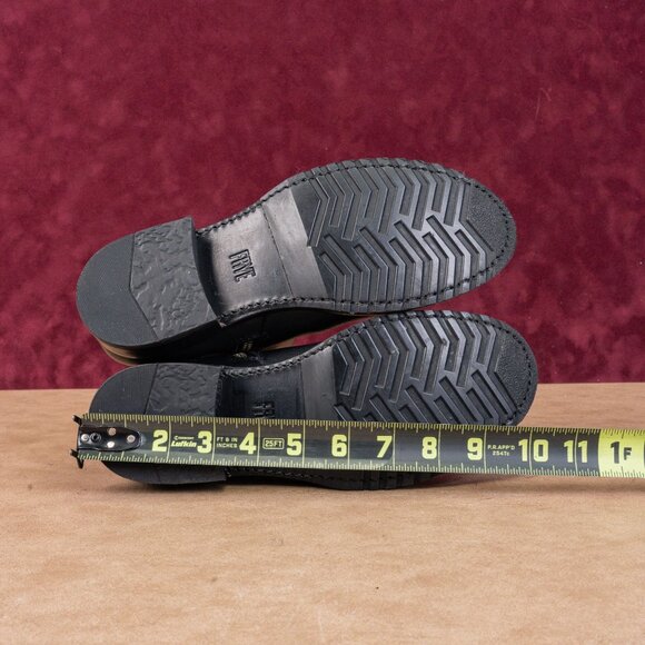 Frye Women Veronica Inside Zip Moto Biker Black Ankle Leather Lug Boots size 7.5 - Picture 5 of 8